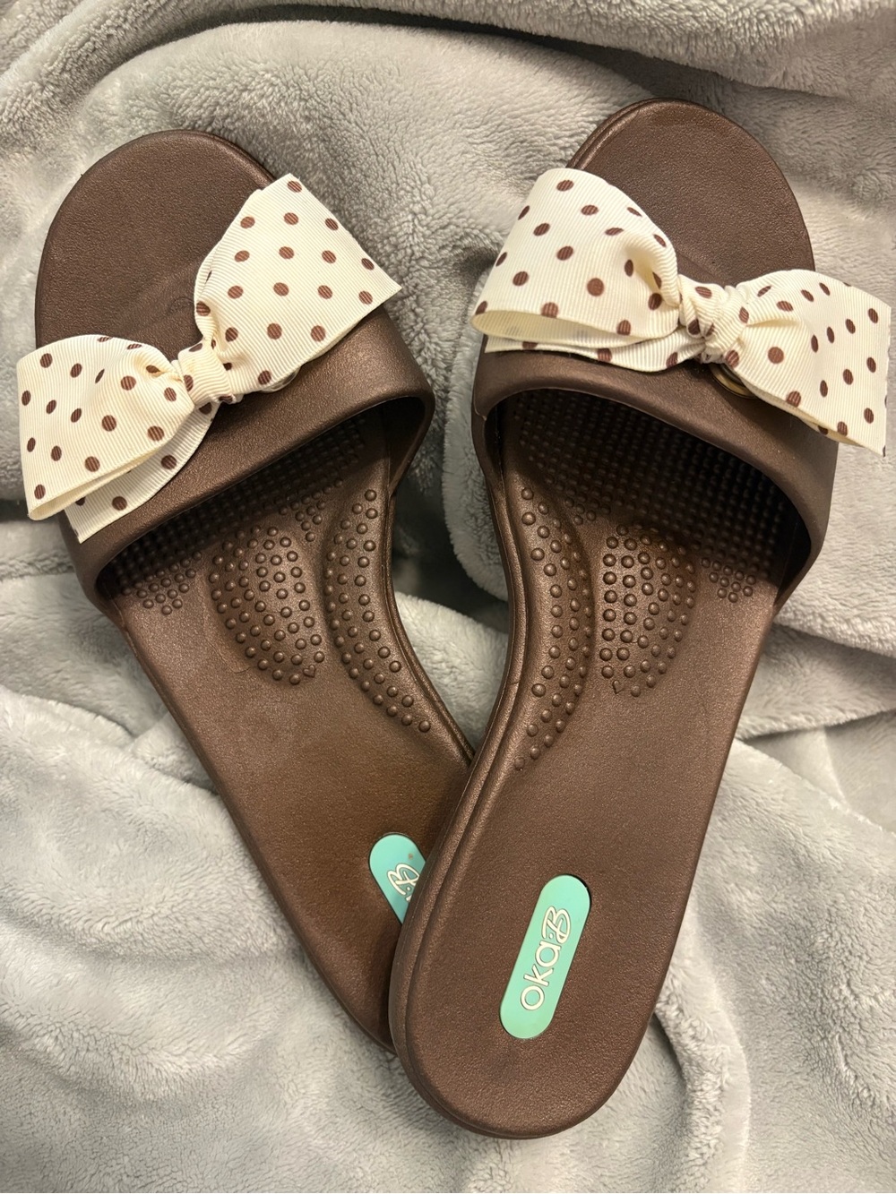 OKA b. Brown Slide Sandals with Cream Polka Dot Bow